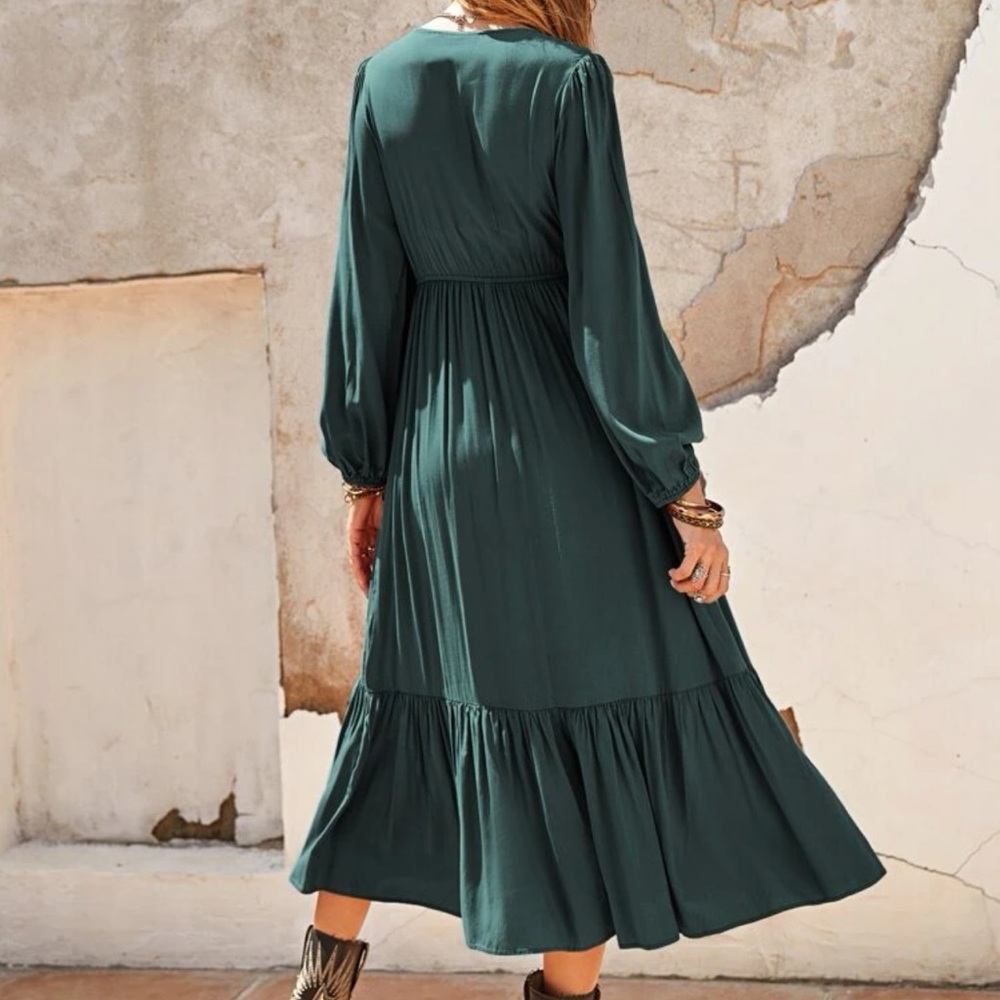 Long sleeve v-neck ruffle tiered maxi dress - Picture 6 of 6